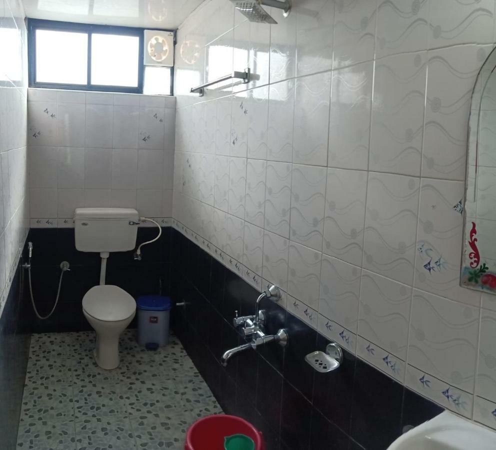 Dolphin Residency Otel Thekkady Dış mekan fotoğraf